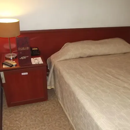 Gaye Hotel 3* בולו